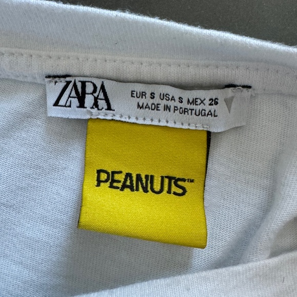 Zara - White Snoopy T-Shirt - Picture 3 of 3